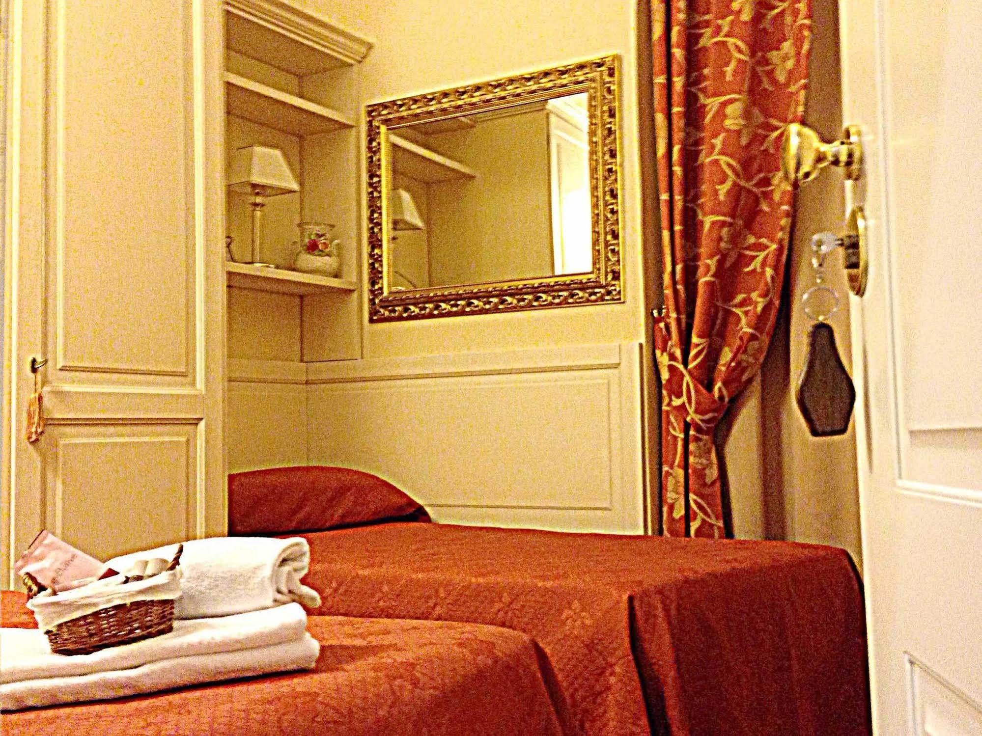 Frühstückspension Residenza Domiziano 3*